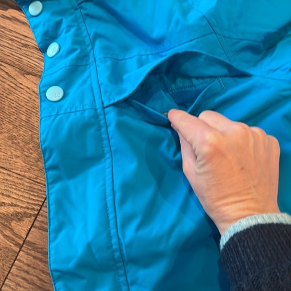 Burton 🎿 women S Like New Condition Ski Jacket - Picture 8 of 9